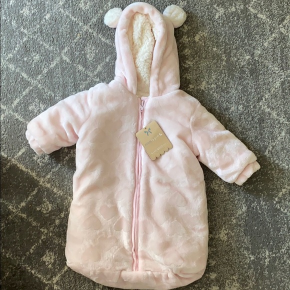 Mon Latin baby bunting - Picture 1 of 3